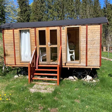 Camping-Chalets La Faviere Lac-des-Rouges-Truites Kültér fotó