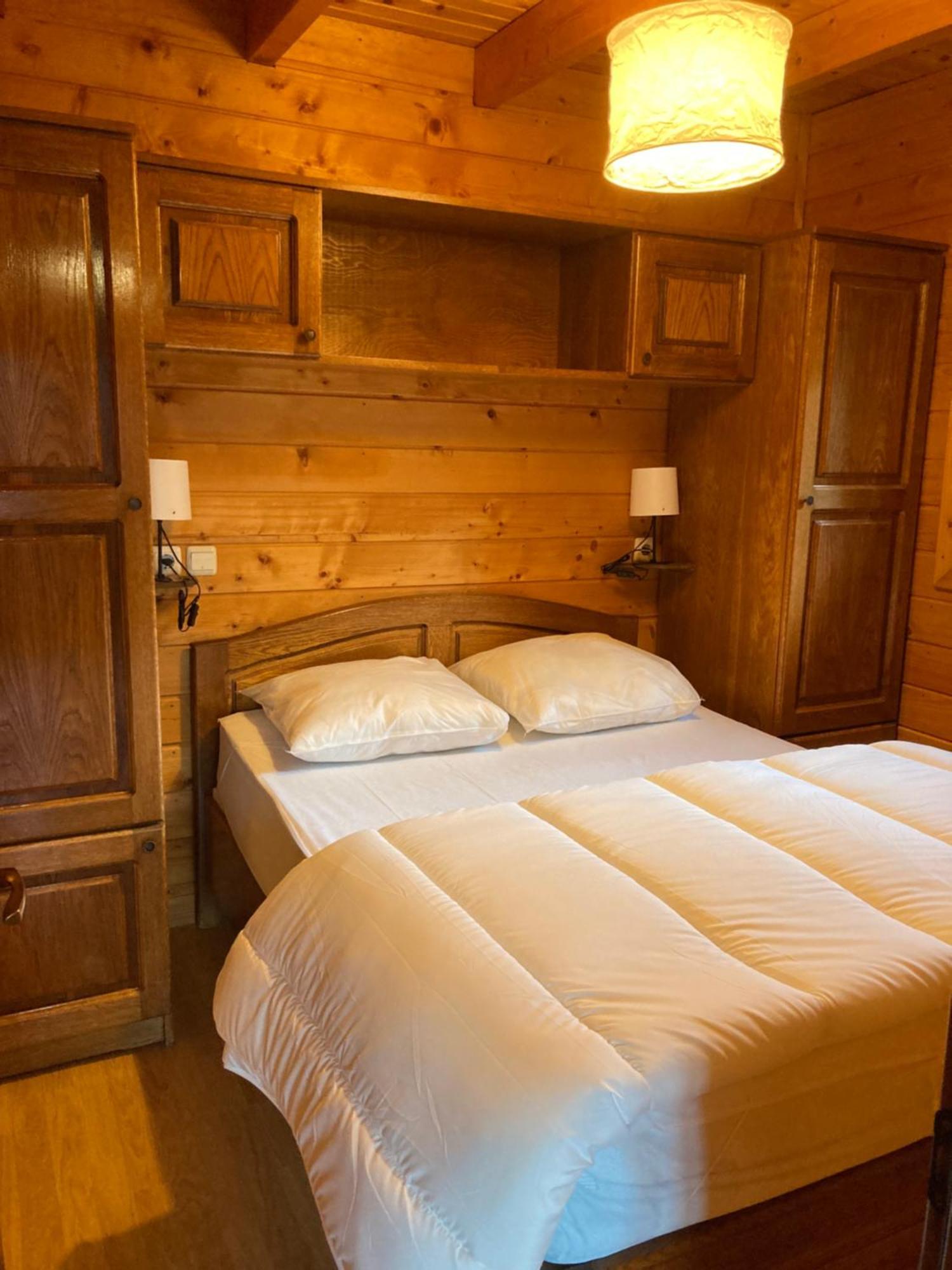 Camping-Chalets La Faviere Lac-des-Rouges-Truites Kültér fotó