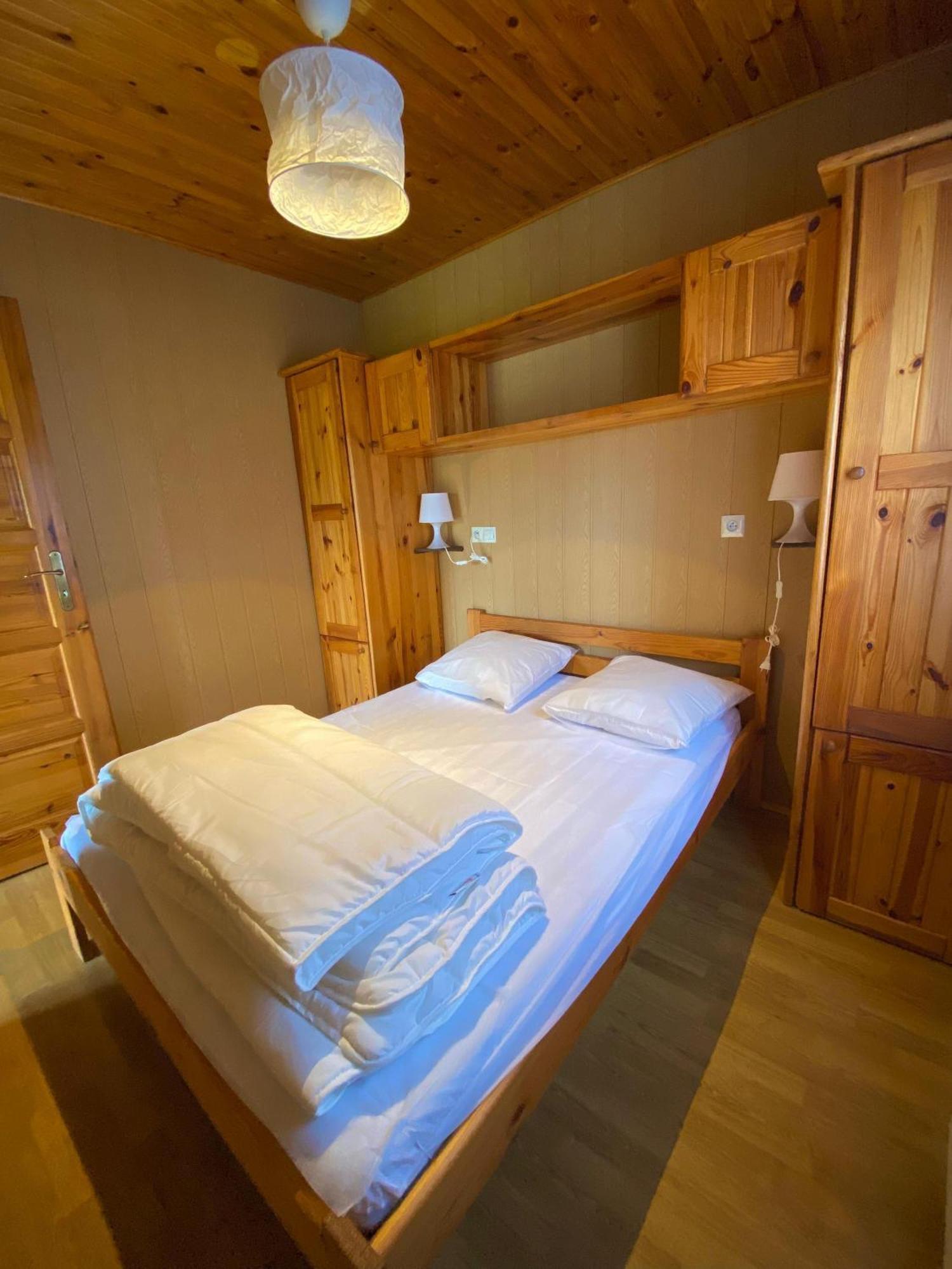 Camping-Chalets La Faviere Lac-des-Rouges-Truites Kültér fotó